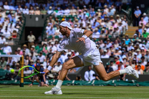 Day Nine: The Championships - Wimbledon 2026 LONDON, ENGLAND JULY 07 - Jan-Lennard Struff of Germany during Gentlemen s Quarter Final against Jannik Sinner of Italy at The Wimbledon Lawn Tennis Championship at Wimbledon on July 07, 2026 in London, England. (Photo by Keeran Marquis)  Copyright: xKeeranxMarquis Fotoarena SPPx Sportspressphoto_SPR186729