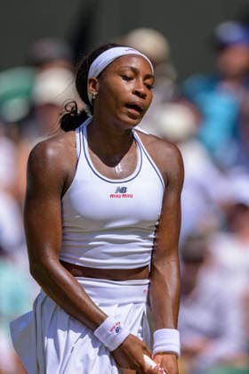 Day Nine: The Championships - Wimbledon 2026 LONDON, ENGLAND JULY 07 - Coco Gauff of United States looks dejected during Ladies Quarter Finals against Jessica Pegula of United States at The Wimbledon Lawn Tennis Championship at Wimbledon on July 07, 2026 in London, England. (Photo by Keeran Marquis)  Copyright: xKeeranxMarquis Fotoarena SPPx Sportspressphoto_SPR186741