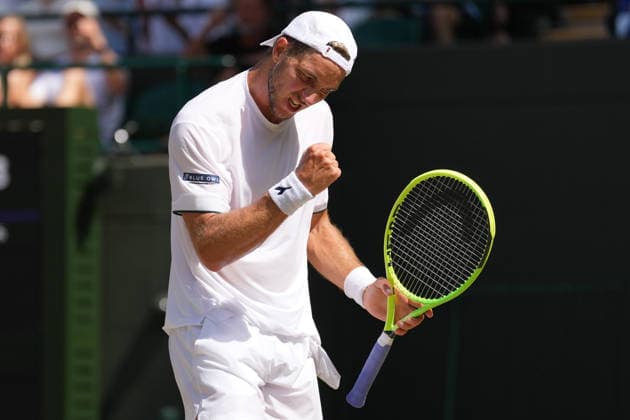 2026-07-07 The Championships - Wimbledon 2026 - Day Nine LONDON, UNITED KINGDOM - JULY 7: Jan-Lennard Struff of Germany during Day Nine of the The Championships - Wimbledon 2026 at All England Lawn Tennis and Croquet Club on July 7, 2026 in London, England. (Photo by Marleen Fouchier BSR Agency) London United Kingdom Content not available for redistribution in The Netherlands directly or indirectly through any third parties. Copyright: xBSRxAgencyx