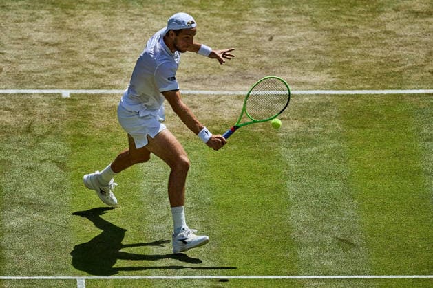 July 7, 2026, London, London, Great Britain: Jan-Lennard Struff of Germany returns with backhand during The Championships Wimbledon , 7.7.2026 in London (All England Lawn Tennis and Croquet Club), Great Britain Tennis 2026: Grand Slam: The Championships Wimbledon: 9th Day: QF: .SINNER Vs STRUFF  - ZUMAs343 20260707_zsp_s343_080 Copyright: xMathiasxSchulzx