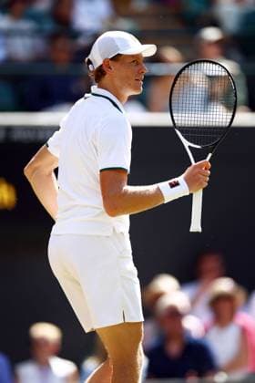 Jannik Sinner celebrates victory in his quarter-final match Wimbledon Tennis Championships, Day 9, The All England Lawn Tennis and Croquet Club, London, UK - 07 Jul 2026London The All England Lawn Tennis and United Kingdom  Copyright: xJamesxMarsh Shutterstockx 16978027be