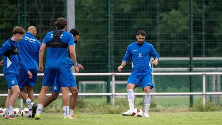 Fußball, Herren, Saison 2026 2027, Regionalliga Nordost, VSG Altglienicke, Training, Tolga Cigerci (r., VSG Altglienicke), 07.07. 2026, *** Soccer, Men s, 2026–2027 Season, Northeast Regional League, VSG Altglienicke, Practice, Tolga Cigerci, VSG Altglienicke, July 7, 2026, Copyright: xMatthiasxKochx