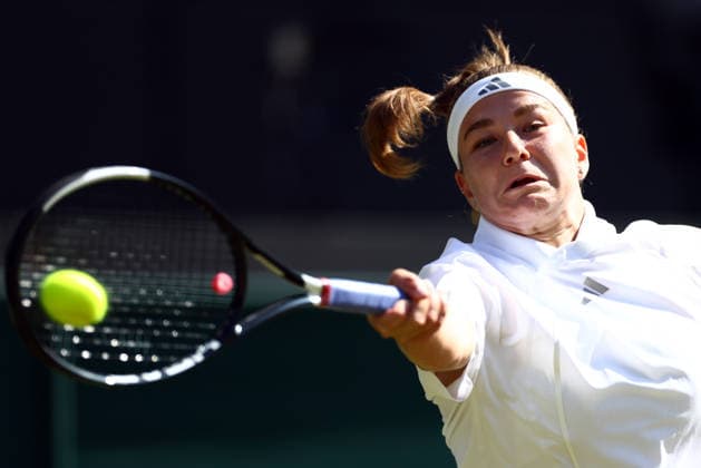 Karolina Muchova during her quarter-final match Wimbledon Tennis Championships, Day 9, The All England Lawn Tennis and Croquet Club, London, UK - 07 Jul 2026London The All England Lawn Tennis and United Kingdom  Copyright: xJamesxMarsh Shutterstockx 16978027ce