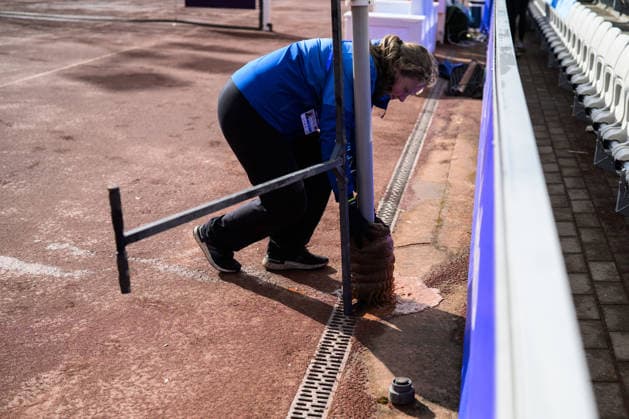 260707 And Process of removing water during day 2 of the Nordea Open on July 7, 2026 in Bastad. Photo: Avdo Bilkanovic BILDBYRAN COP 115 AB0379 tennis WTA, Tennis Damen 125 nordea open dam bbeng *** 260707 And: The process of removing water during Day 2 of the Nordea Open on July 7, 2026, in Bastad. Photo by Avdo Bilkanovic, BILDBYRAN COP 115 AB0379 tennis wta 125 nordea open women s singles  Copyright: AVDOxBILKANOVIC BB260707AB004