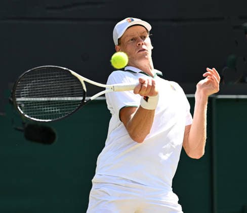 The Championships Wimbledon 2026 The Championships Wimbledon 2026 Day 9 07 07 2026 Jannik Sinner (ITA) wins quarter final beating Jan Lennard Struff (GER) Photo:- Roger Parker International Sports Fotos Ltd London UK Copyright: xx