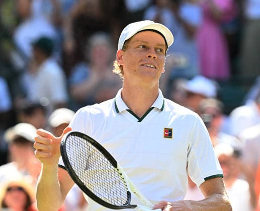 The Championships Wimbledon 2026 The Championships Wimbledon 2026 Day 9 07 07 2026 Jannik Sinner (ITA) celebrates as he wins quarter final beating Jan Lennard Struff (GER) Photo:- Roger Parker International Sports Fotos Ltd London UK Copyright: xx