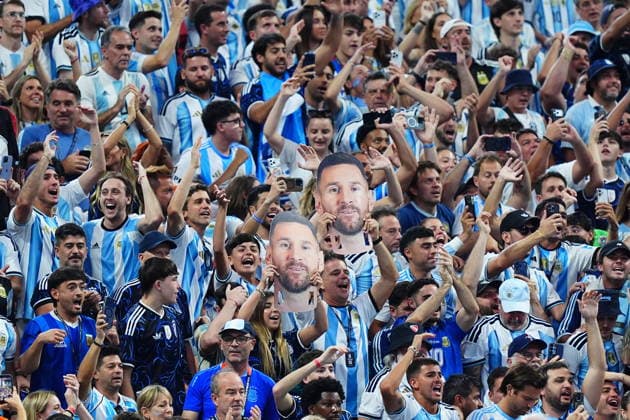 Argentina v Egypt - FIFA World Cup, WM, Weltmeisterschaft, Fussball 2026 - Round of 16 ATLANTA, USA - JULY 07: Fans of Argentina cheer prior the 2026 FIFA World Cup Round of 16 match between Argentina and Egypt at Mercedes-Benz Stadium (Atlanta Stadium) in Atlanta, Georgia, United States on July 07, 2026. Evrim Aydin Anadolu Georgia United States. Editorial use only. Please get in touch for any other usage.  Copyright: x2026xAnadoluxEvrimxAydinx