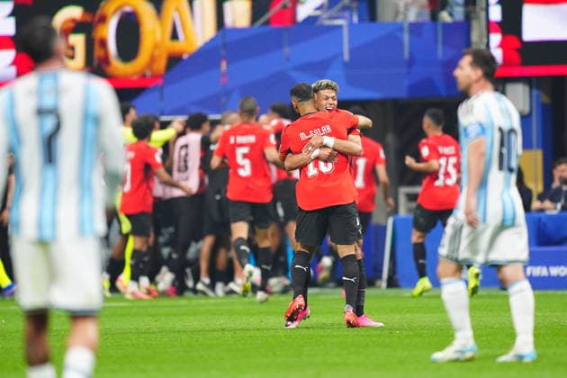 Argentina v Egypt - FIFA World Cup, WM, Weltmeisterschaft, Fussball 2026 - Round of 16 ATLANTA, USA - JULY 07: Mohamed Salah (10) of Egypt celebrates after Yasser Ibrahim s goal during the 2026 FIFA World Cup Round of 16 match between Argentina and Egypt at Mercedes-Benz Stadium (Atlanta Stadium) in Atlanta, Georgia, United States on July 07, 2026. Evrim Aydin Anadolu Georgia United States. Editorial use only. Please get in touch for any other usage.  Copyright: x2026xAnadoluxEvrimxAydinx