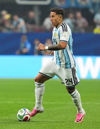 Enzo Fernandez of Argentina Argentina v Egypt, 2026 FIFA World Cup, WM, Weltmeisterschaft, Fussball Group of 16, Football, Atlanta Stadium, Atlanta, Georgia, USA - 07 Jul 2026Atlanta Mercedes-Benz Stadium Georgia (GA) United States of America  Copyright: xIsmaelxAdnan Shutterstockx 16981208aq