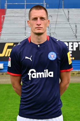 07.07.2026, Fußball, Herren, 2.BL (Bundesliga), Saison 2026 2027, Holstein Kiel, KSV, Media Day, Portraitshooting, Mannschaftsshooting Ivan Nekic Kiel Holstein-Stadion Schleswig-Holstein Deutschland *** July 7, 2026, Soccer, Men s, 2nd Division Bundesliga, 2026–2027 Season, Holstein Kiel, KSV, Media Day, Portrait Shoot, Team Photo Shoot, Ivan Nekic, Kiel Holstein Stadium, Schleswig-Holstein, Germany