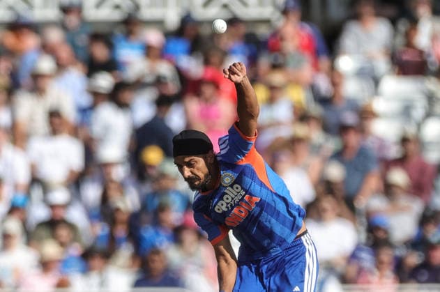 Third Vitality T20 International England v India Arshdeep Singh of India delivers the ball during the Third Vitality T20 international match, Länderspiel, Nationalmannschaft England vs India at Trent Bridge, Nottingham, United Kingdom on 07 July 2026 (Photo by Mark Cosgrove News Images) Nottingham Trent Bridge Nottinghamshire United Kingdom Copyright: xMarkxCosgrove NewsxImagesx