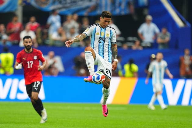 Argentina v Egypt - FIFA World Cup, WM, Weltmeisterschaft, Fussball 2026 - Round of 16 ATLANTA, USA - JULY 07: Enzo Fernandez (24) of Argentina in action during the 2026 FIFA World Cup Round of 16 match between Argentina and Egypt at Mercedes-Benz Stadium (Atlanta Stadium) in Atlanta, Georgia, United States on July 07, 2026. Evrim Aydin Anadolu Georgia United States. Editorial use only. Please get in touch for any other usage.  Copyright: x2026xAnadoluxEvrimxAydinx