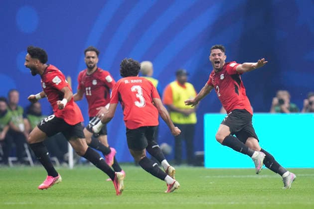 Argentina v Egypt: Round of 16 - FIFA World Cup, WM, Weltmeisterschaft, Fussball 2026 Yasser Ibrahim of Egypy celebrates after scoring his team s first goal during the FIFA World Cup 2026 Round of 16 match between Argentina and Egypt at Atlanta Stadium on July 07, 2026 in Atlanta, Georgia. Atlanta GA United States  Copyright: xJosexBretonx originalFilename:bretonhernandez-argentin260707_np1k2.jpg