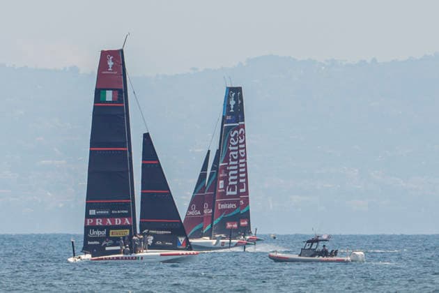 Emirates Team New Zealand and Prada Luna Rossa Test AC40s in Naples The two AC40 yachts of Emirates Team New Zealand and Prada Luna Rossa took part in a test sailing session in the Gulf of Naples ahead of the America™s Cup qualifiers scheduled for September. The training session allowed both crews to fine-tune their boats and sailing strategies while offering spectators a preview of the high-performance foiling yachts that will compete in one of the world s most prestigious sailing events. _BPH0044 Copyright: xAntonioxBalascox