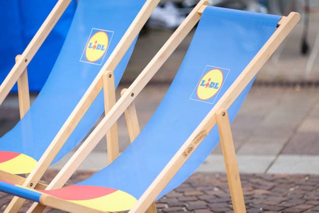 CYCLING - Oesterreich Rundfahrt 2026 GRAZ,AUSTRIA,07.JUL.26 - CYCLING - Tour of Austria, team presentation. Image shows a feature of a chair.  GEPAxpictures xJamesxDoak