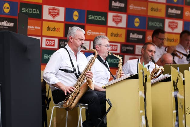 CYCLING - Oesterreich Rundfahrt 2026 GRAZ,AUSTRIA,07.JUL.26 - CYCLING - Tour of Austria, team presentation. Image shows a feature of a band.  GEPAxpictures xJamesxDoak