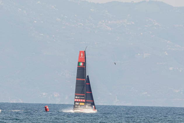 Emirates Team New Zealand and Prada Luna Rossa Test AC40s in Naples The two AC40 yachts of Emirates Team New Zealand and Prada Luna Rossa took part in a test sailing session in the Gulf of Naples ahead of the America™s Cup qualifiers scheduled for September. The training session allowed both crews to fine-tune their boats and sailing strategies while offering spectators a preview of the high-performance foiling yachts that will compete in one of the world s most prestigious sailing events. _BPH0740 Copyright: xAntonioxBalascox