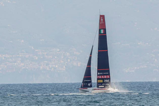 Emirates Team New Zealand and Prada Luna Rossa Test AC40s in Naples The two AC40 yachts of Emirates Team New Zealand and Prada Luna Rossa took part in a test sailing session in the Gulf of Naples ahead of the America™s Cup qualifiers scheduled for September. The training session allowed both crews to fine-tune their boats and sailing strategies while offering spectators a preview of the high-performance foiling yachts that will compete in one of the world s most prestigious sailing events. _BPH0726 Copyright: xAntonioxBalascox