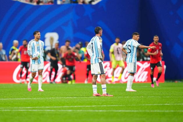 Argentina v Egypt - FIFA World Cup, WM, Weltmeisterschaft, Fussball 2026 - Round of 16 ATLANTA, USA - JULY 07: Players of Argentina react after a goal, which was disallowed by the VAR, during the 2026 FIFA World Cup Round of 16 match between Argentina and Egypt at Mercedes-Benz Stadium (Atlanta Stadium) in Atlanta, Georgia, United States on July 07, 2026. Evrim Aydin Anadolu Georgia United States. Editorial use only. Please get in touch for any other usage.  Copyright: x2026xAnadoluxEvrimxAydinx