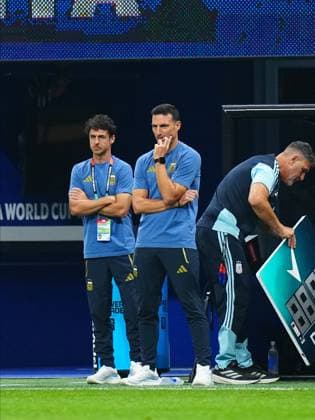 Argentina v Egypt - FIFA World Cup, WM, Weltmeisterschaft, Fussball 2026 - Round of 16 ATLANTA, USA - JULY 07: Lionel Scaloni head coach of Argentina looks on during the 2026 FIFA World Cup Round of 16 match between Argentina and Egypt at Mercedes-Benz Stadium (Atlanta Stadium) in Atlanta, Georgia, United States on July 07, 2026. Evrim Aydin Anadolu Georgia United States. Editorial use only. Please get in touch for any other usage.  Copyright: x2026xAnadoluxEvrimxAydinx