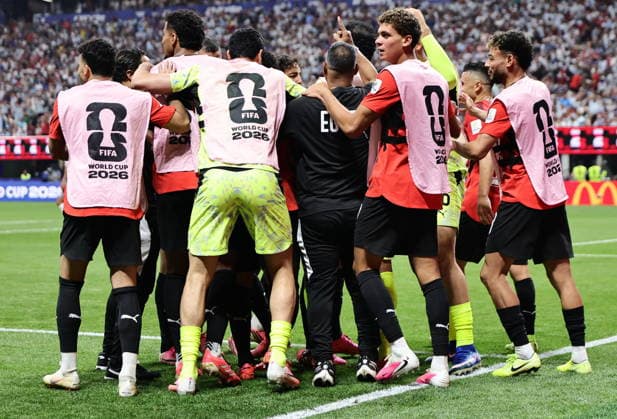 FIFA World Cup, WM, Weltmeisterschaft, Fussball 2026 - Round of 16 - Argentina vs Egypt Players of Egypt celebrate the 0-2 goal during the FIFA World Cup 2026 Round of 16 match Argentina against Egypt, in Atlanta, USA, 07 July 2026. ATLANTA United States  Copyright: xRONALDxWITTEKx