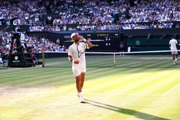 Novak Djokovic during his quarter-final match Wimbledon Tennis Championships, Day 9, The All England Lawn Tennis and Croquet Club, London, UK - 07 Jul 2026London The All England Lawn Tennis and United Kingdom  Copyright: xKieranxMcManus Shutterstockx 16978030cw