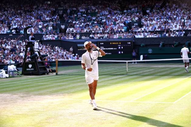 Novak Djokovic during his quarter-final match Wimbledon Tennis Championships, Day 9, The All England Lawn Tennis and Croquet Club, London, UK - 07 Jul 2026London The All England Lawn Tennis and United Kingdom  Copyright: xKieranxMcManus Shutterstockx 16978030cx