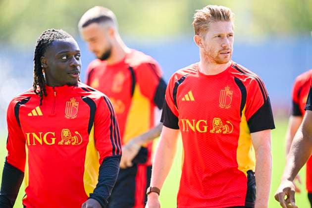Belgian national football team - FIFA World Cup, WM, Weltmeisterschaft, Fussball 2026 - media activities 07 07 2026 RENTON, UNITED STATES OF AMERICA - JULY 07 : Doku Jeremy forward of Belgium and De Bruyne Kevin forward of Belgium pictured during a training session of the Belgian national football team during the FIFA World Cup 2026 on July 7, 2026 in Renton, United States of America, 07 07 2026 Renton United States of America  Copyright: xNicoxVereeckenx