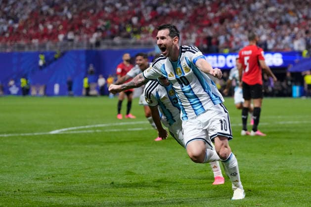 Argentina v Egypt: Round of 16 - FIFA World Cup, WM, Weltmeisterschaft, Fussball 2026 Lionel Messi of Argentina celebrates after scoring his team s second goal during the FIFA World Cup 2026 Round of 16 match between Argentina and Egypt at Atlanta Stadium on July 07, 2026 in Atlanta, Georgia. Atlanta GA United States  Copyright: xJosexBretonx originalFilename:bretonhernandez-argentin260707_npOii.jpg