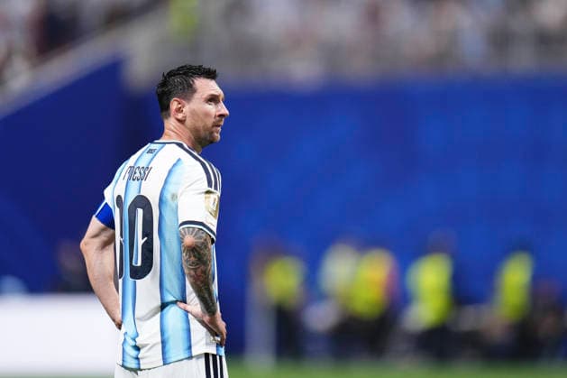 July 7, 2026, Atlanta, Georgia, United States: Lionel Messi of Argentina looks on during the FIFA World Cup, WM, Weltmeisterschaft, Fussball 2026 Round of 16 match between Argentina and Egypt at Atlanta Stadium on July 07, 2026 in Atlanta, Georgia. Argentina V Egypt: Round Of 16 - FIFA World Cup 2026  - ZUMAa181 20260707_zaa_a181_051 Copyright: xJosexBretonx