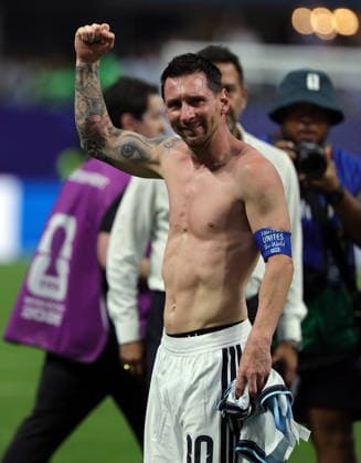 FIFA World Cup, WM, Weltmeisterschaft, Fussball 2026 - Round of 16 - Argentina vs Egypt Lionel Messi of Argentina celebrates after winning the FIFA World Cup 2026 Round of 16 match Argentina against Egypt, in Atlanta, USA, 07 July 2026. ATLANTA United States  Copyright: xCRISTOBALxHERRERA-ULASHKEVICHx