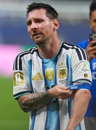 Lionel Messi of Argentina is emotional at the final whistle Argentina v Egypt, 2026 FIFA World Cup, WM, Weltmeisterschaft, Fussball Group of 16, Football, Atlanta Stadium, Atlanta, Georgia, USA - 07 Jul 2026Atlanta Mercedes-Benz Stadium Georgia (GA) United States of America  Copyright: xIsmaelxAdnan Shutterstockx 16981208em