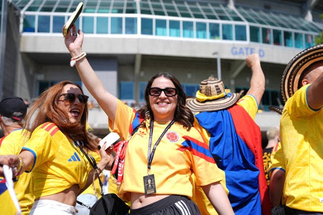 Colombia v Switzerland Round of 16 - FIFA Worl Cup 2026 Colombian soccer fans attend the Vancouver stadium to support their national team, Nationalteam during the FIFA World Cup, WM, Weltmeisterschaft, Fussball round of 16 match between Colombia and Switzerland. on July 7, 2026 in Vancouver, Canada. (Photo by Leonardo Ramirez Eyepix Group) Copyright: xLeonardoxRamirez xEyepixxGroupx LR07072026-06545