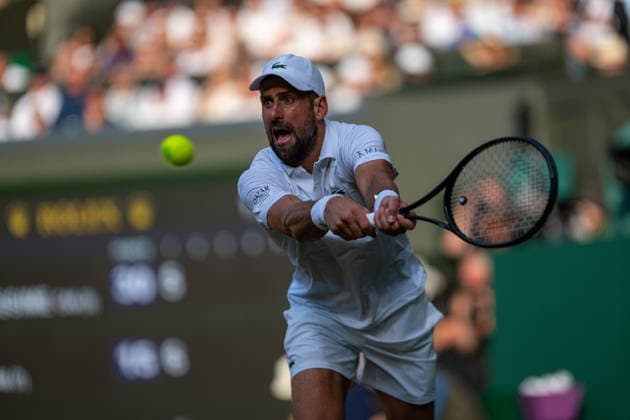 Tennis - Wimbledon Championship 2026 - Day 9 LONDON, ENGLAND - Tuesday, July 7, 2026: Novak Djokovic (SRB) during the Gentlemen s Singles Quarter-Final on Day Nine of The Championships Wimbledon 2026 at the All England Lawn Tennis and Croquet Club. (Photo by Kirsten Holst Propaganda) LONDON All England Lawn Tennis and Croq GREATER LONDON ENGLAND  Copyright: xKirstenxHolstx P2026-07-07-Wimbledon_Day_9-16