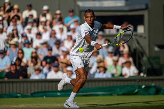 Tennis - Wimbledon Championship 2026 - Day 9 LONDON, ENGLAND - Tuesday, July 7, 2026: Felix Auger-Aliassime (CAN) during the Gentlemen s Singles Quarter-Final on Day Nine of The Championships Wimbledon 2026 at the All England Lawn Tennis and Croquet Club. (Photo by Kirsten Holst Propaganda) LONDON All England Lawn Tennis and Croq GREATER LONDON ENGLAND  Copyright: xKirstenxHolstx P2026-07-07-Wimbledon_Day_9-18