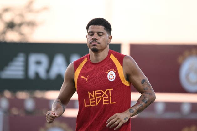 Galatasaray training session in Istanbul ISTANBUL, TURKIYE - JULY 7: Gabriel Sara of Galatasaray attends a training session for the 2026-2027 season at the Kemerburgaz Metin Oktay Facilities in Istanbul, Turkiye, on July 7, 2026. Arif Hudaverdi Yaman Anadolu Istanbul Turkey. Editorial use only. Please get in touch for any other usage.  Copyright: x2026xAnadoluxArifxHudaverdixYamanx