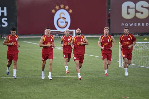 Galatasaray training session in Istanbul ISTANBUL, TURKIYE - JULY 7: Players of Galatasaray attends a training session for the 2026-2027 season at the Kemerburgaz Metin Oktay Facilities in Istanbul, Turkiye, on July 7, 2026. Arif Hudaverdi Yaman Anadolu Istanbul Turkey. Editorial use only. Please get in touch for any other usage.  Copyright: x2026xAnadoluxArifxHudaverdixYamanx