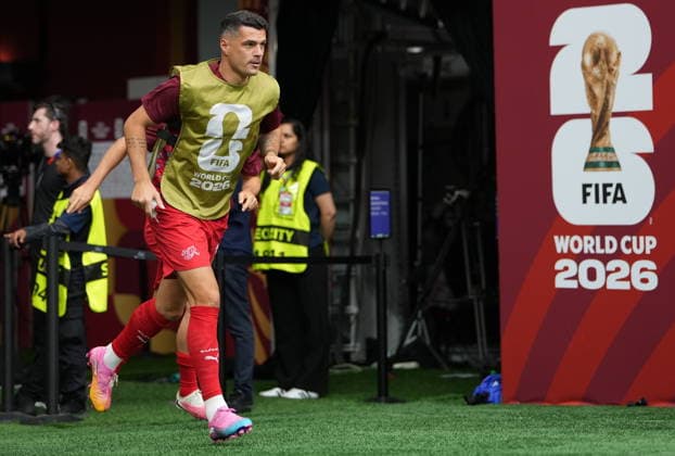 FIFA World Cup, WM, Weltmeisterschaft, Fussball 2026 - Round of 16 - Switzerland vs Colombia Granit Xhaka of Switzerland enters the pitch for warm-up ahead of the FIFA World Cup 2026 Round of 16 match Switzerland against Colombia, in Vancouver, Canada, 07 July 2026. VANCOUVER Canada  Copyright: xBOBxFRIDx