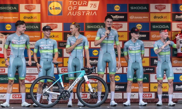 07.07.2026, Graz, AUT, Lidl Tour of Austria 2026, Teampräsentation, im Bild Team BENOTTI BERTHOLD mit Calvin Dik (GER), Luis Engelhardt (GER), Bruno Geißler (GER), Tim Gloßner (GER), Eric Meinberg (GER), Patrick Reißig (GER) Team BENOTTI BERTHOLD with Calvin Dik of Germany Luis Engelhardt of Germany Bruno Geißler of Germany Tim Gloßner of Germany Eric Meinberg of Germany Patrick Reißig of Germany during team presentation of the 2026 Lidl Tour of Austria. Graz, Austria on. Pictures 2026, PhotoCredit: Johann Groder Foto:Eibner-Pressefoto Groder Graz *** July 7, 2026, Graz, Austria, Lidl Tour of Austria 2026, Team Presentation, pictured: Team BENOTTI BERTHOLD with Calvin Dik (GER), Luis Engelhardt (GER), Bruno Geißler (GER), Tim Gloßner (GER), Eric Meinberg (GER), Patrick Reißig (GER). Team BENOTTI BERTHOLD with Calvin Dik of Germany, Luis Engelhardt of Germany, Bruno Geißler of Germany, Tim Gloßner of Germany, Eric Meinberg of Germany, and Patrick Reißig of Germany during the team presentation for the 2026 Lidl Tour of Austria in Graz, Austria. Pictures 2026, Photo Credit: Johann Groder, Foto Eibner, Press Photo Groder, Graz  EP_gro