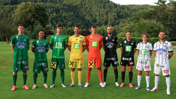 SOCCER - BL, Sturm, jersey presentation FROHNLEITEN,AUSTRIA,07.JUL.26 - SOCCER - ADMIRAL Bundesliga, SK Sturm Graz, jersey presentation. Image shows Luca Weinhandl, Jacob Peter Hoedl, Daniil Khudyakov, Ammar Helac Elias Lorenz, Jon Gorenc-Stankovic, Laura Krumboeck, Leonie Trgal and Juergen Heil (Sturm).  GEPAxpictures xMarioxBuehner-Weinrauch
