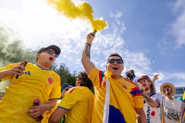 July 7, 2026, Vancouver, Bc, CANADA: A Colombia supporter marches through the streets towards BC Place before a World Cup round of 16 match between Colombia and Switzerland, in Vancouver, on Tuesday, July 7, 2026. Canada News - July 7, 2026  - ZUMAc35_ 20260707_zaf_c35_151 Copyright: xTimothyxMatweyx