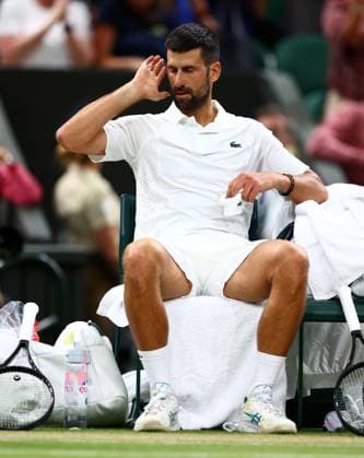 Novak Djokovic gestures towards his box during his quarter-final match Wimbledon Tennis Championships, Day 9, The All England Lawn Tennis and Croquet Club, London, UK - 07 Jul 2026London The All England Lawn Tennis and United Kingdom  Copyright: xJamesxMarsh Shutterstockx 16978027ev