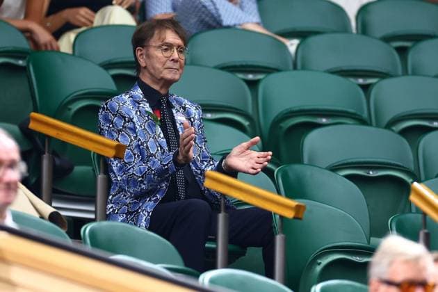 Cliff Richard watching the action on Centre Court Wimbledon Tennis Championships, Day 9, The All England Lawn Tennis and Croquet Club, London, UK - 07 Jul 2026London The All England Lawn Tennis and United Kingdom  Copyright: xJamesxMarsh Shutterstockx 16978027fn