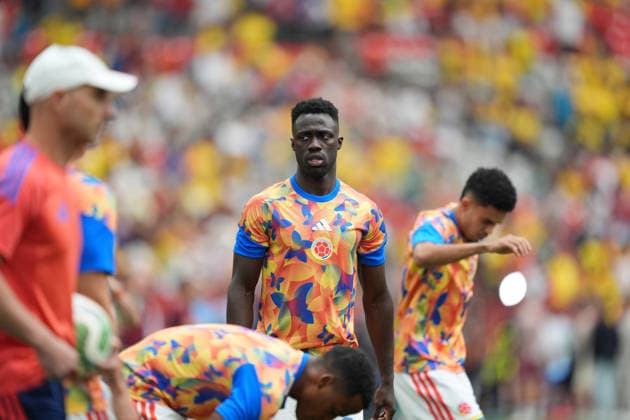Colombia v Switzerland Round of 16 - FIFA Worl Cup 2026 Davinson Sanchez 23 of Colombia national team, Nationalteam warms-up before the start the FIFA World Cup, WM, Weltmeisterschaft, Fussball 2026 Round of 16 match between Colombia and Switzerland at BC Place Stadium. on July 7, 2026, in Vancouver, Canada. (Photo by Leonardo Ramirez Eyepix Group) Copyright: xLeonardoxRamirez xEyepixxGroupx LR07072026-06675