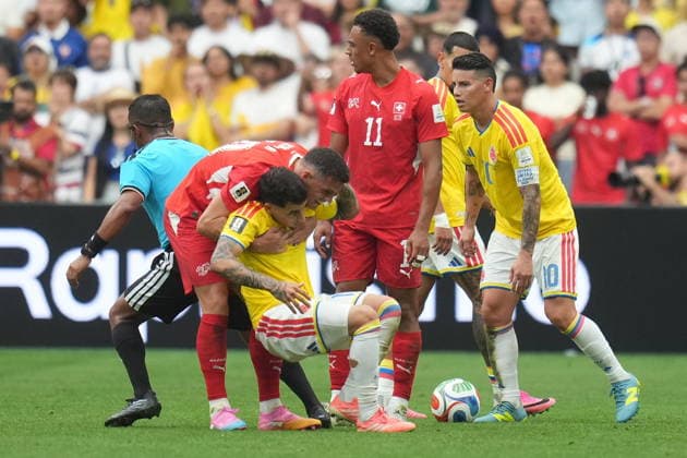 FIFA World Cup, WM, Weltmeisterschaft, Fussball 2026 - Round of 16 - Switzerland vs Colombia Granit Xhaka of Switzerland (L) interacts with Gustavo Puerta of Colombia (R) during the FIFA World Cup 2026 Round of 16 match Switzerland against Colombia, in Vancouver, Canada, 07 July 2026. VANCOUVER Canada  Copyright: xBOBxFRIDx