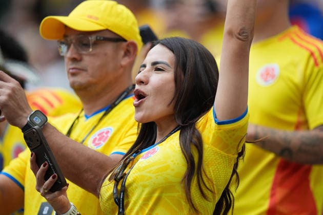 Colombia v Switzerland Round of 16 - FIFA Worl Cup 2026 A Colombian female fan supports her national team, Nationalteam during the FIFA World Cup, WM, Weltmeisterschaft, Fussball 2026 Round of 16 match between Colombia and Switzerland at BC Place Stadium. on July 7, 2026, in Vancouver, Canada. (Photo by Leonardo Ramirez Eyepix Group) Copyright: xLeonardoxRamirez xEyepixxGroupx LR07072026-06633