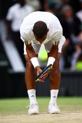 Felix Auger-Aliassime reacts during his quarter-final match Wimbledon Tennis Championships, Day 9, The All England Lawn Tennis and Croquet Club, London, UK - 07 Jul 2026London The All England Lawn Tennis and United Kingdom  Copyright: xJamesxMarsh Shutterstockx 16978027gc