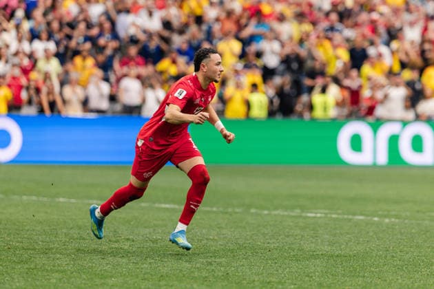 Ruben Vargas of Switzerland scores the penalty kick to make the victory of Switzerland during the FIFA World Cup, WM, Weltmeisterschaft, Fussball Round of 16 game between Switzerland and Colombia at BC Place on July 7, 2026 in Vancouver, British Colombia, Canada  Copyright: xCurtisxWongx xSPPx Sportspressphoto_SPR187137