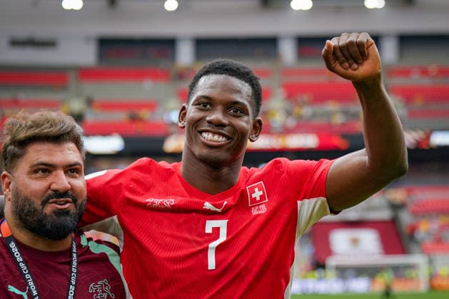 Kanada: Fußball FIFA World Cup, WM, Weltmeisterschaft, Fussball 2026, Achtelfinale - Schweiz vs Kolumbien - BC Place, Vancouver: Freude, Emotionen, Jubel nach dem Sieg und dem Einzug ins Viertelfinale bei Breel Embolo (Schweiz, 7) *** Canada Soccer, 2026 FIFA World Cup, Round of 16: Switzerland vs. Colombia at BC Place, Vancouver—Joy, excitement, and celebration after the victory and advancement to the quarterfinals for Breel Embolo of Switzerland, 7 Copyright: xJOERANxSTEINSIEKx