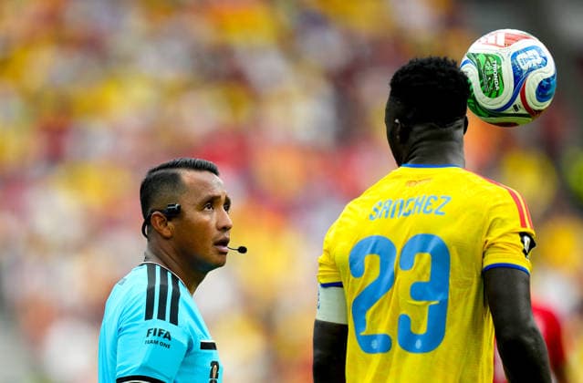 Switzerland v Colombia - FIFA World Cup, WM, Weltmeisterschaft, Fussball 2026 - Round of 16 VANCOUVER, CANADA - JULY 07: Davinson Sanchez (23) of Colombia gestures during the 2026 FIFA World Cup Round of 16 match between Switzerland and Colombia at BC Place in Vancouver, British Columbia, Canada, on July 07, 2026. Ercin Erturk Anadolu Vancouver Canada. Editorial use only. Please get in touch for any other usage.  Copyright: x2026xAnadoluxErcinxErturkx